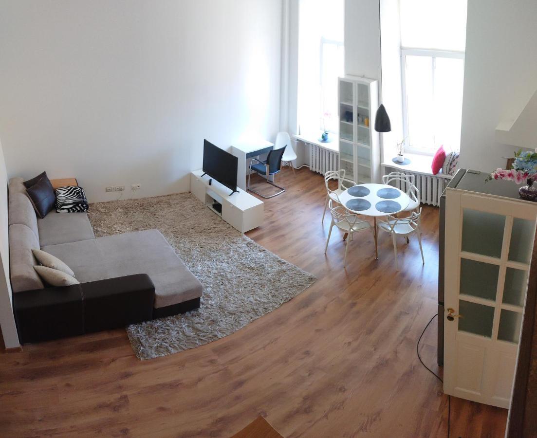 City Centre Kreutzwaldi Apartment, Free Parking Tallin Exterior foto