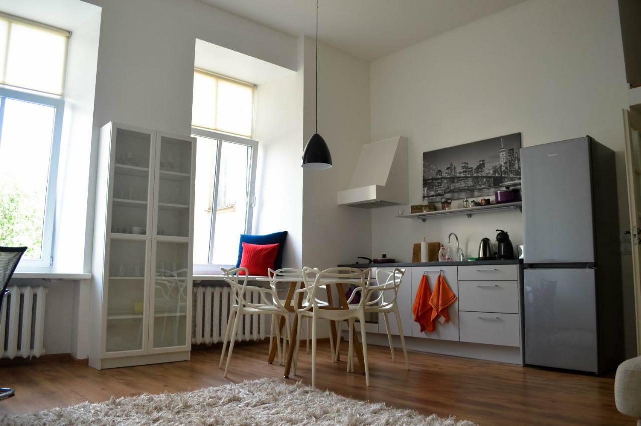 City Centre Kreutzwaldi Apartment, Free Parking Tallin Exterior foto
