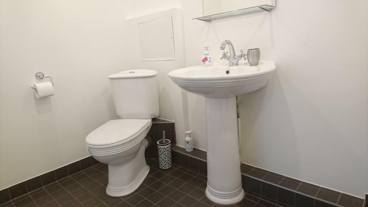 City Centre Kreutzwaldi Apartment, Free Parking Tallin Exterior foto